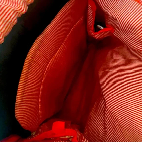 Herschel Backpack - Picture 1 of 3